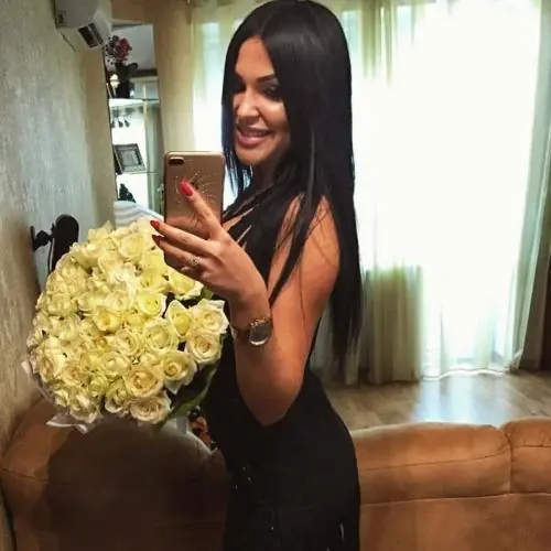 celinaschatz image 0